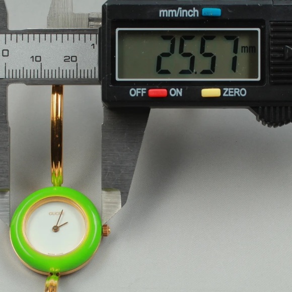 14k Gold Plated Gucci Watch Swiss Made Quartz - Picture 8 of 8